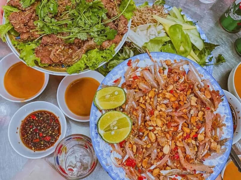 Đi tour Nha Trang hè nhất định phải thử món gỏi cá mai Đi tour Nha Trang hè nhất định phải thử món gỏi cá mai