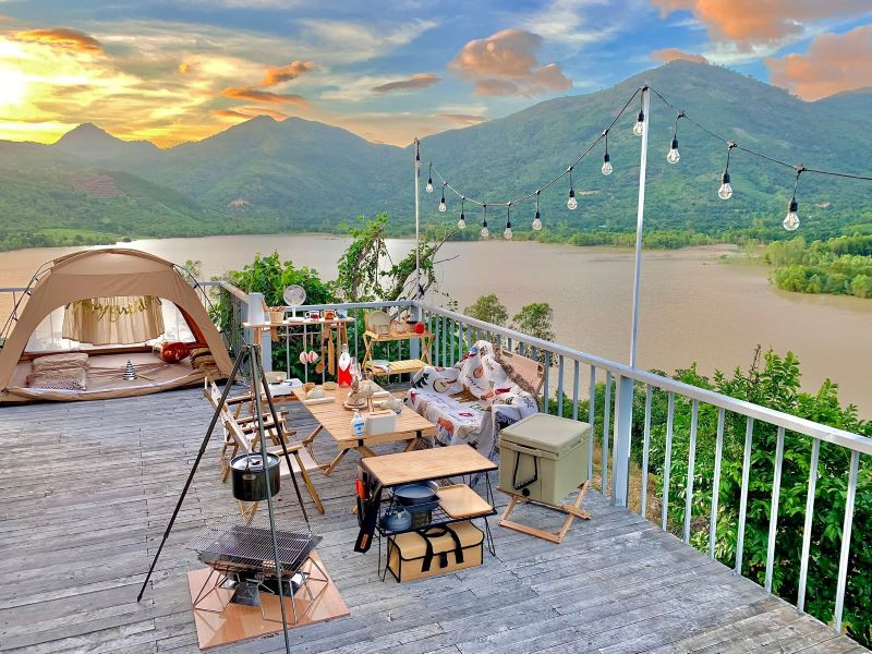 Khám phá 10 điểm cắm trại hot nhất tại Nha Trang
