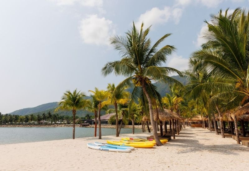 Combo du lịch Nha Trang lễ 30/4 khách sạn 4-5 sao view biển