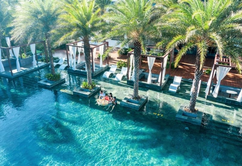 Combo nghỉ dưỡng Hồ Tràm lễ 30/4 resort cao cấp không gian riêng tư