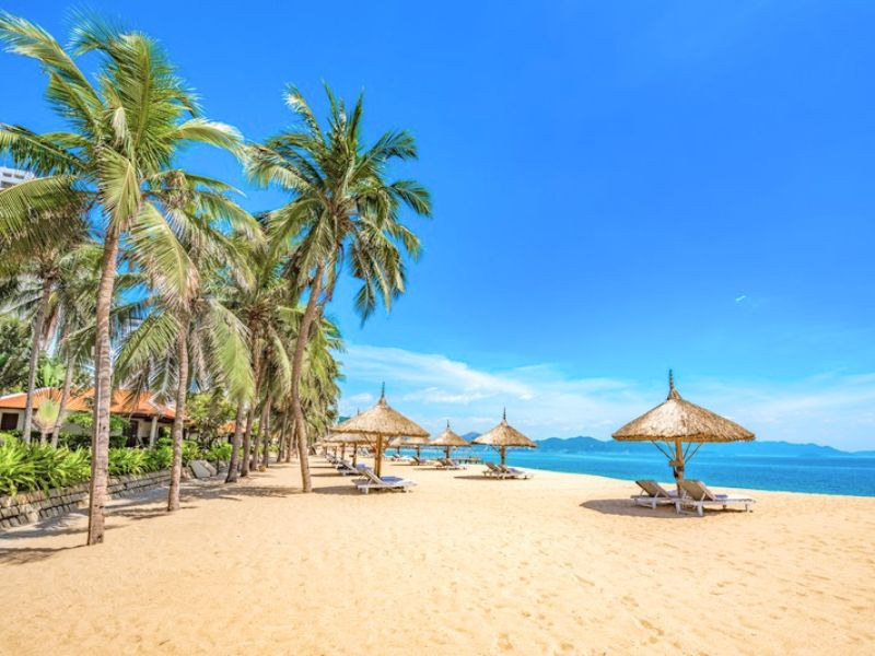 Tận hưởng biển Nha Trang Tận hưởng biển Nha Trang