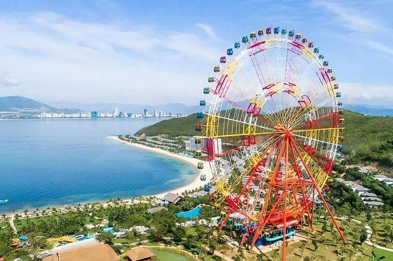 Tận hưởng biển xanh, nắng ấm và những trải nghiệm du xuân 