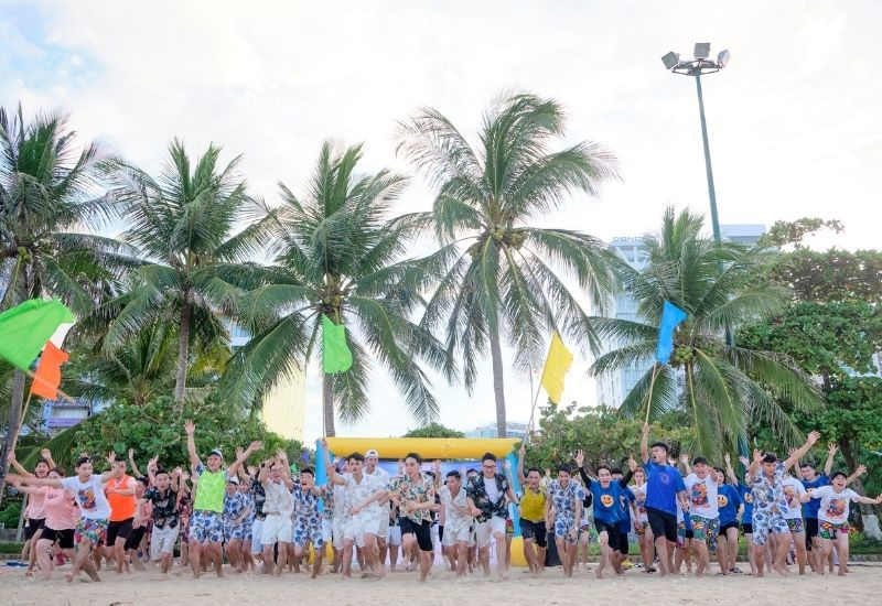 Teambuilding bãi biển Nha Trang