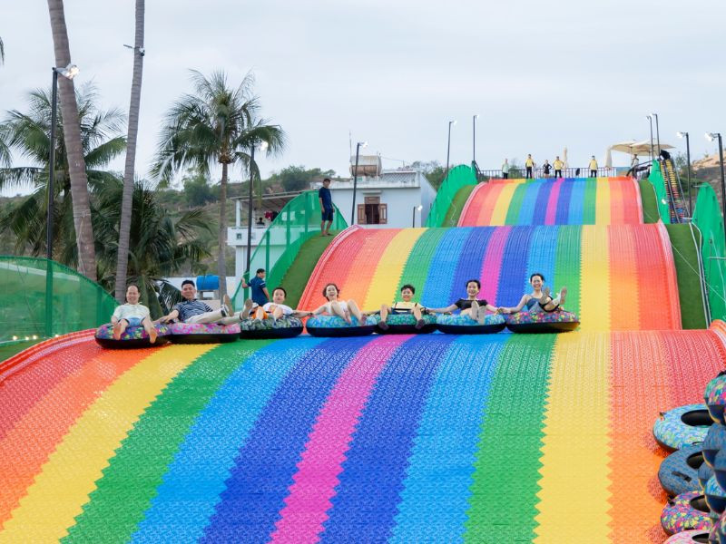 Thử sức với các trò chơi đồng đội ở Mango Beach Thử sức với các trò chơi đồng đội ở Mango Beach