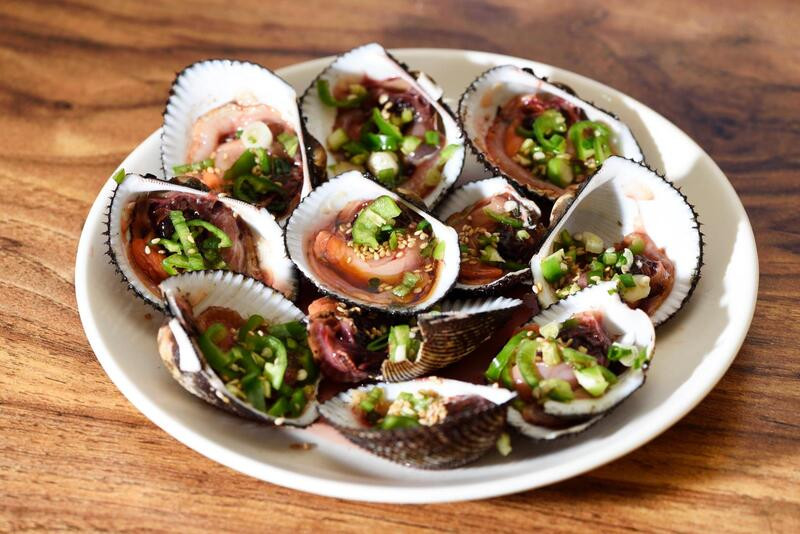 Sò huyết nướng mỡ hành