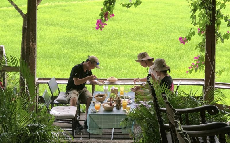 Tour Phú Yên - Vừa ăn trưa vừa ngắm nhìn thiên nhiên xanh mát