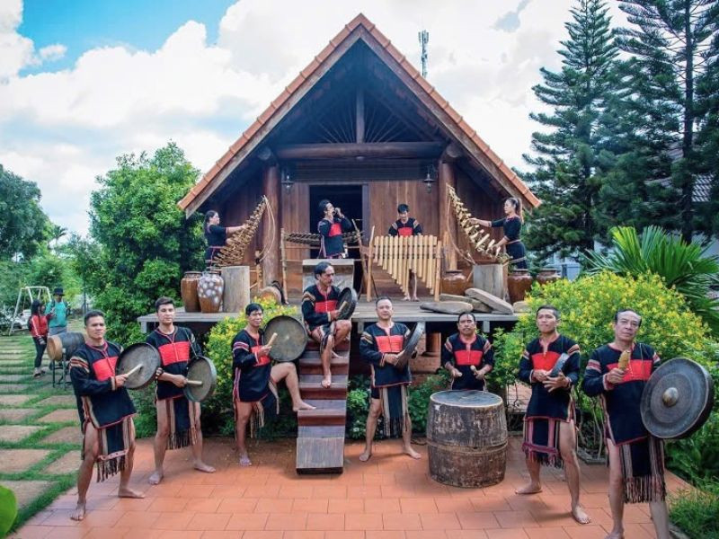 Buôn Ako Dhong - tìm hiểu về đời sống người Ê Đê