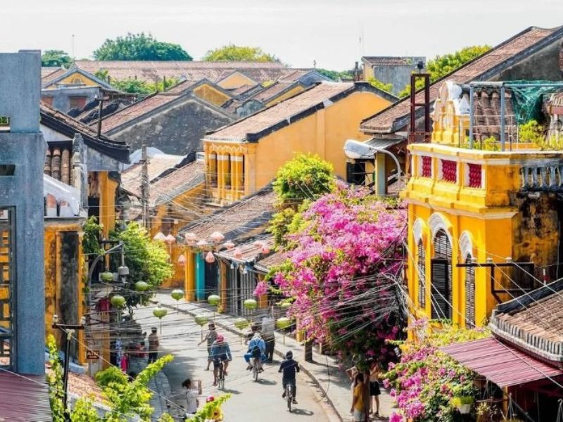 Vẻ đẹp cổ kính của Hội An Vẻ đẹp cổ kính của Hội An