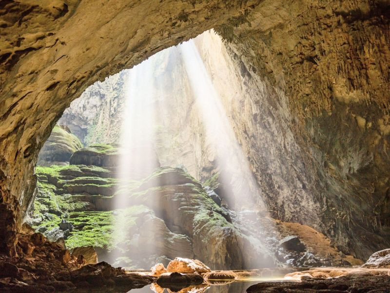 Lối vào động Phong Nha đầy ấn tượng Lối vào động Phong Nha đầy ấn tượng