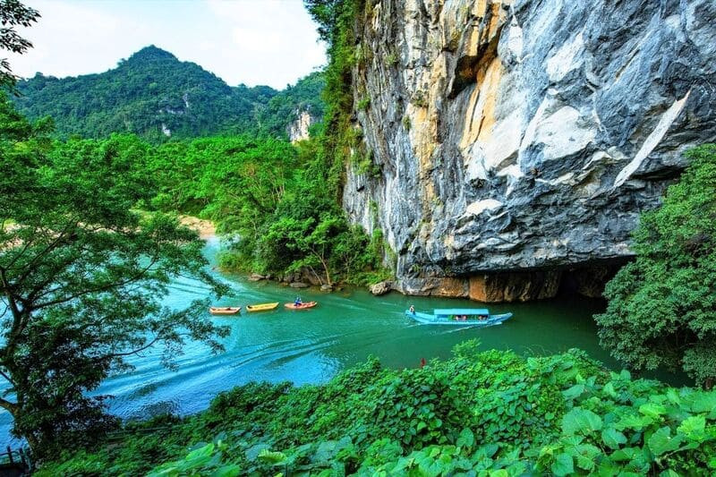 Khám phá Phong Nha - Kẻ Bàng và vẻ đẹp thiên nhiên kỳ vĩ 