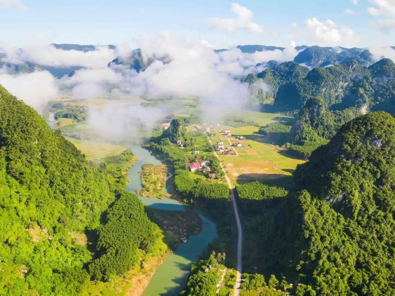 Phong cảnh của Phong Nha - Kẻ Bàng Phong cảnh của Phong Nha - Kẻ Bàng