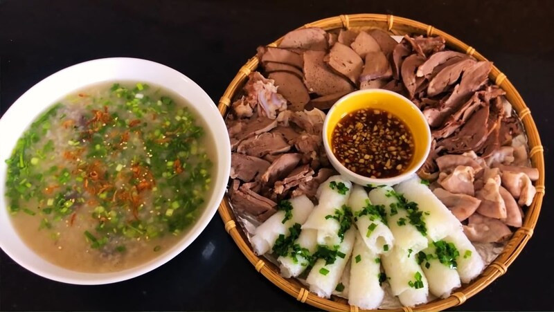 Bánh hỏi cháo lòng - Món ăn tưởng lạ mà quen ở Quy Nhơn 