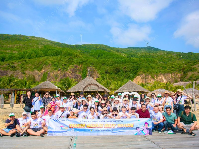 Hai trong một - Hành trình khám phá Quy Nhơn từ Đất Việt Tour