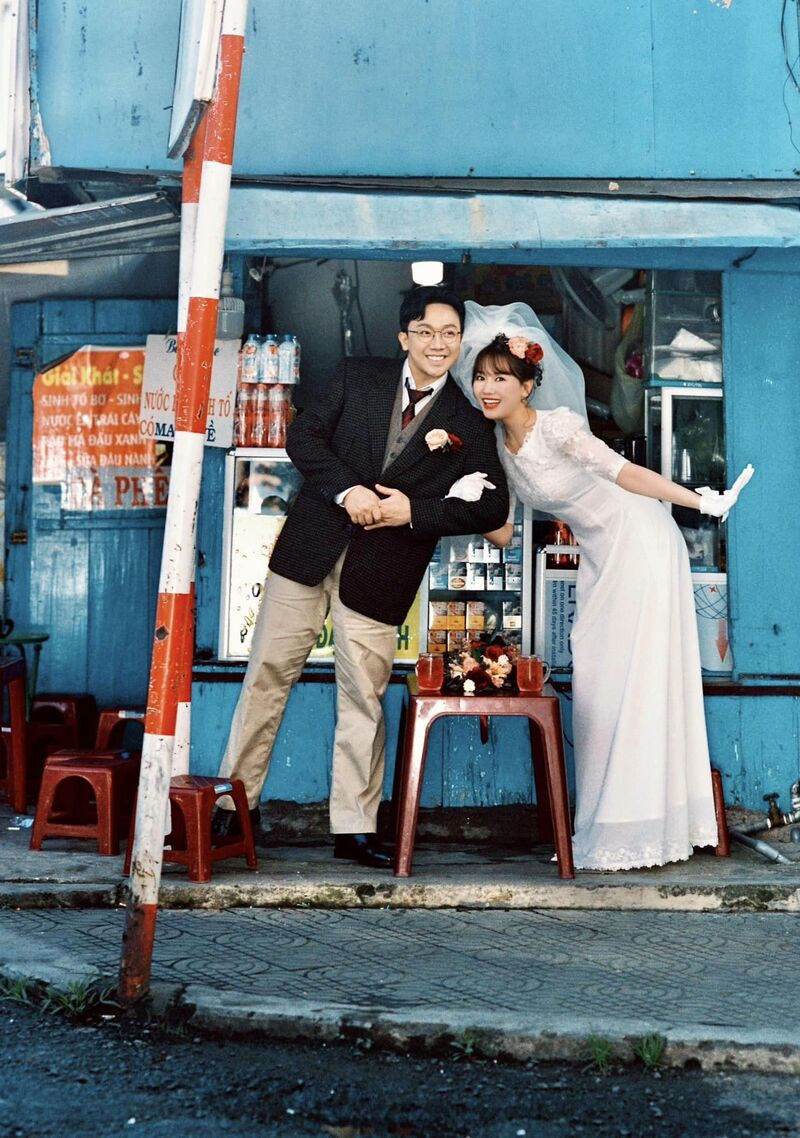 Khu Hòa Bình - địa điểm chụp ảnh cưới vintage của Trấn Thành và Hari Won