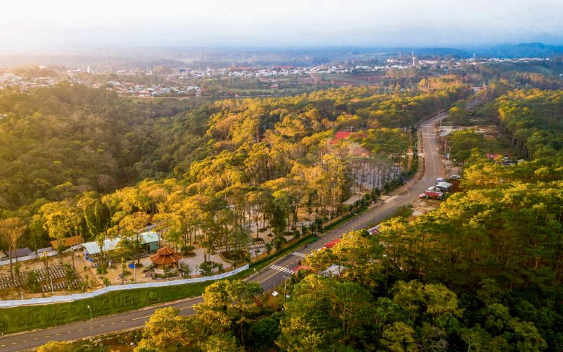 Đà Lạt vào thu trở nên mát mẻ, dễ chịu Đà Lạt vào thu trở nên mát mẻ, dễ chịu