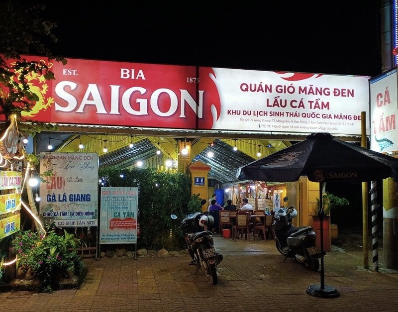 Quán ăn Gió Măng Đen