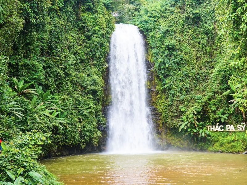 Chiêm ngưỡng Thác Pa Sỹ hùng vĩ 