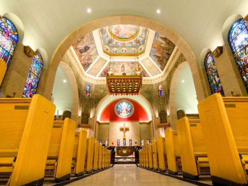 Vương cung Thánh đường Đức Mẹ Lộ Đức uy nghi - điểm hành hương linh thiêng bậc nhất thế giới