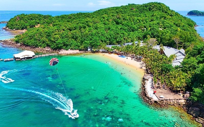 Một bãi biển ở Châu Á nên đến vào hè này 