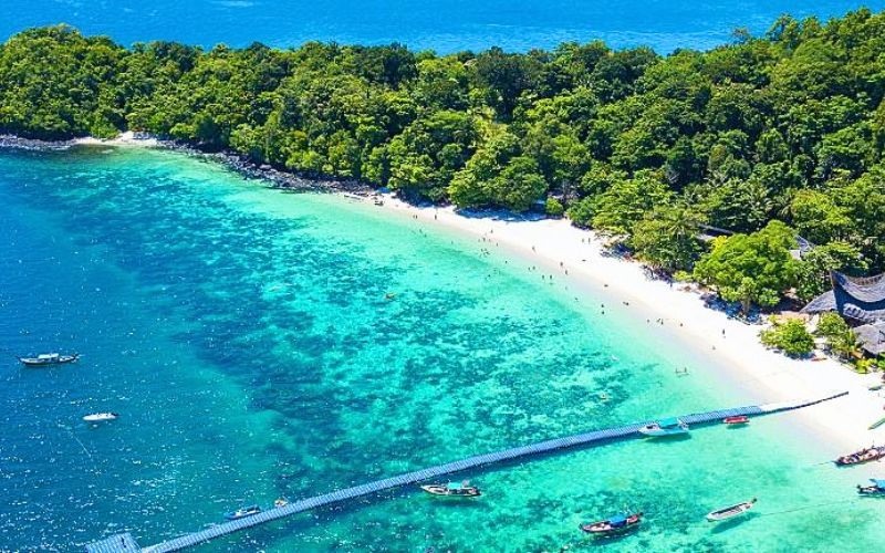 Thiên đường yên bình ẩn mình trên đảo Phuket
