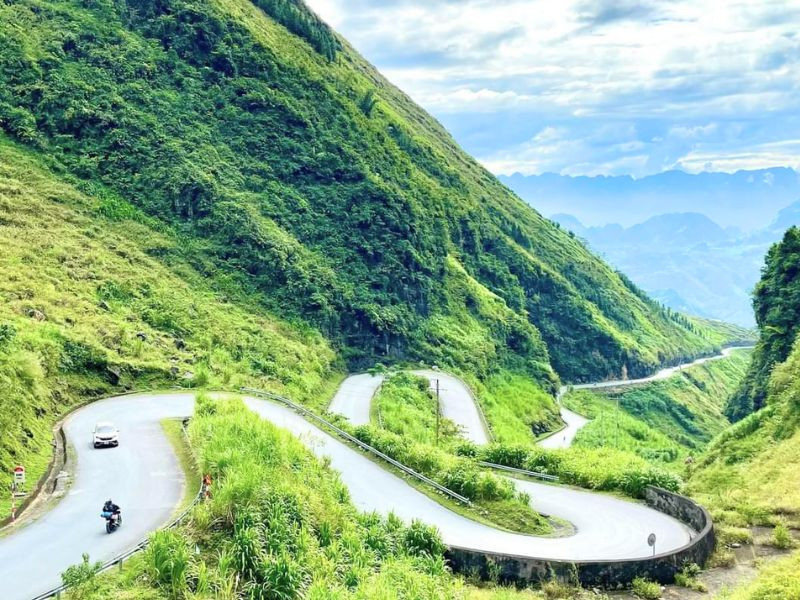 Trải nghiệm cung đèo hùng vĩ tại Hà Giang