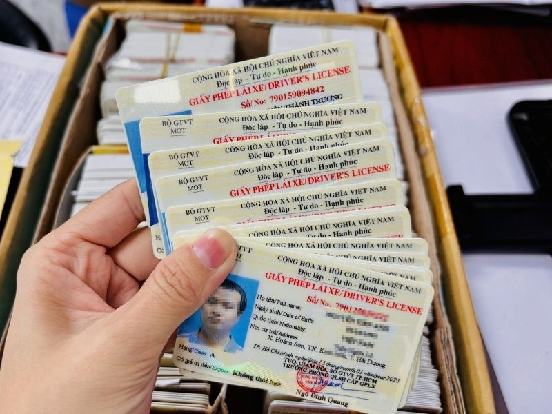 Giấy phép lái xe không còn hiệu lực tại sân bay 