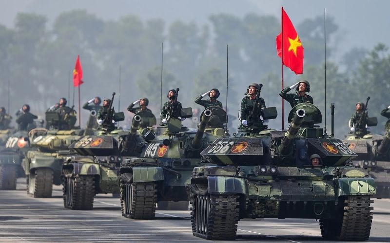 Biểu diễn của khối xe pháo quân sự 