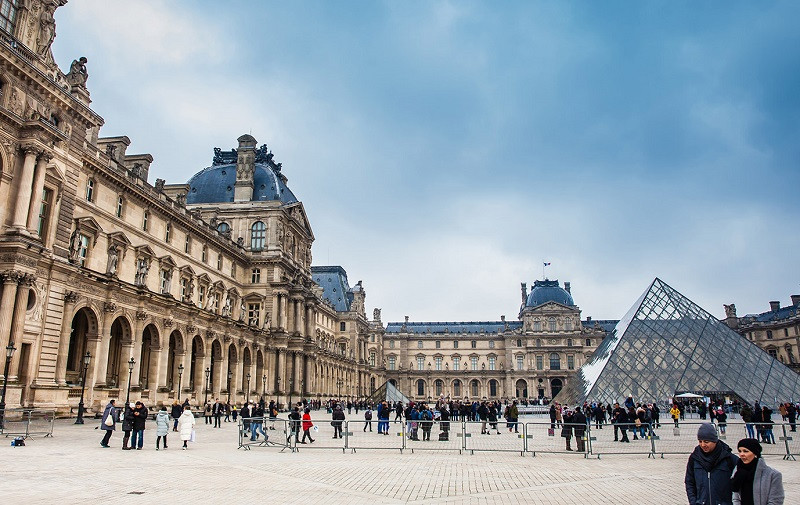 Du lịch Pháp mê đắm với những kiệt tác nghệ thuật ở Bảo tàng Louvre - ảnh 4