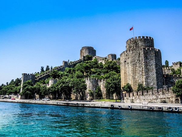 Du lịch Thổ Nhĩ Kỳ, khám phá những di tích cổ xưa - Bosporus