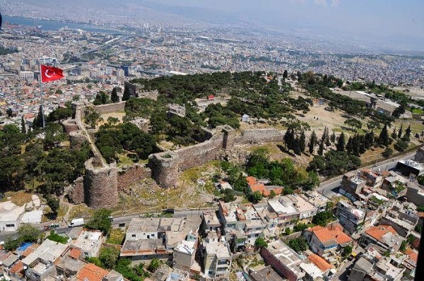 Du lịch Thổ Nhĩ Kỳ, khám phá những di tích cổ xưa - Izmir