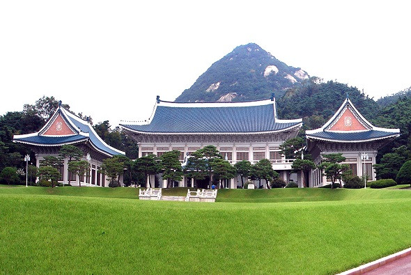 Du lịch Hàn Quốc mùa hoa anh đào và hơn thế nữa - Nhà Xanh 