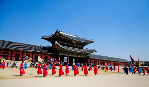 Du lịch Hàn Quốc mùa hoa anh đào và hơn thế nữa - Cảnh Phúc Cung