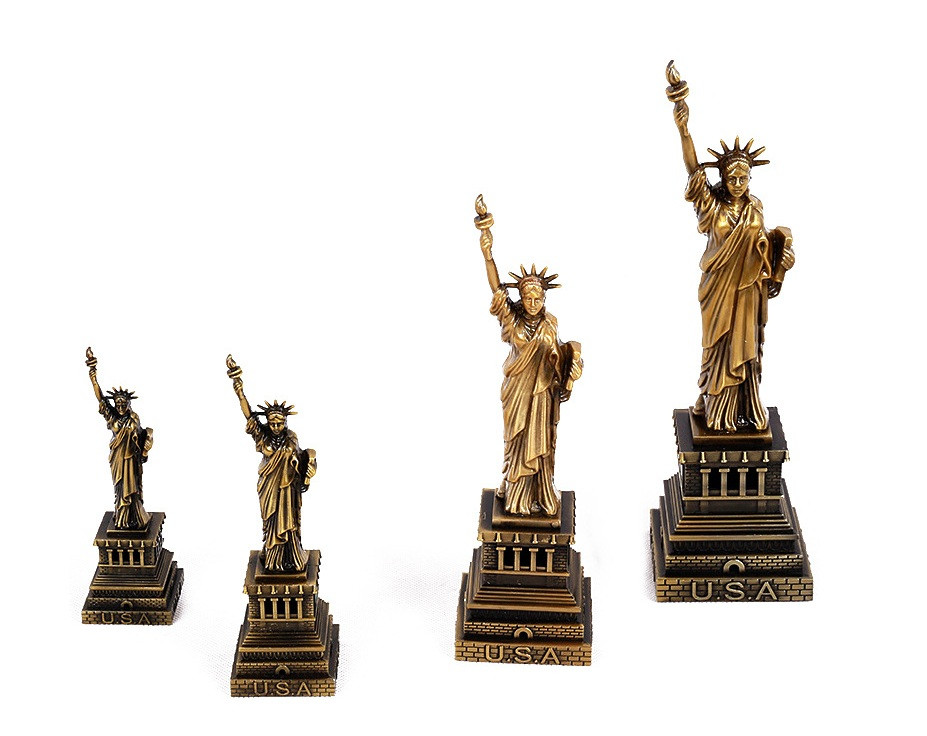 Quà lưu niệm khi du lịch Hoa Kỳ - Tượng nữ thần tự do thu nhỏ