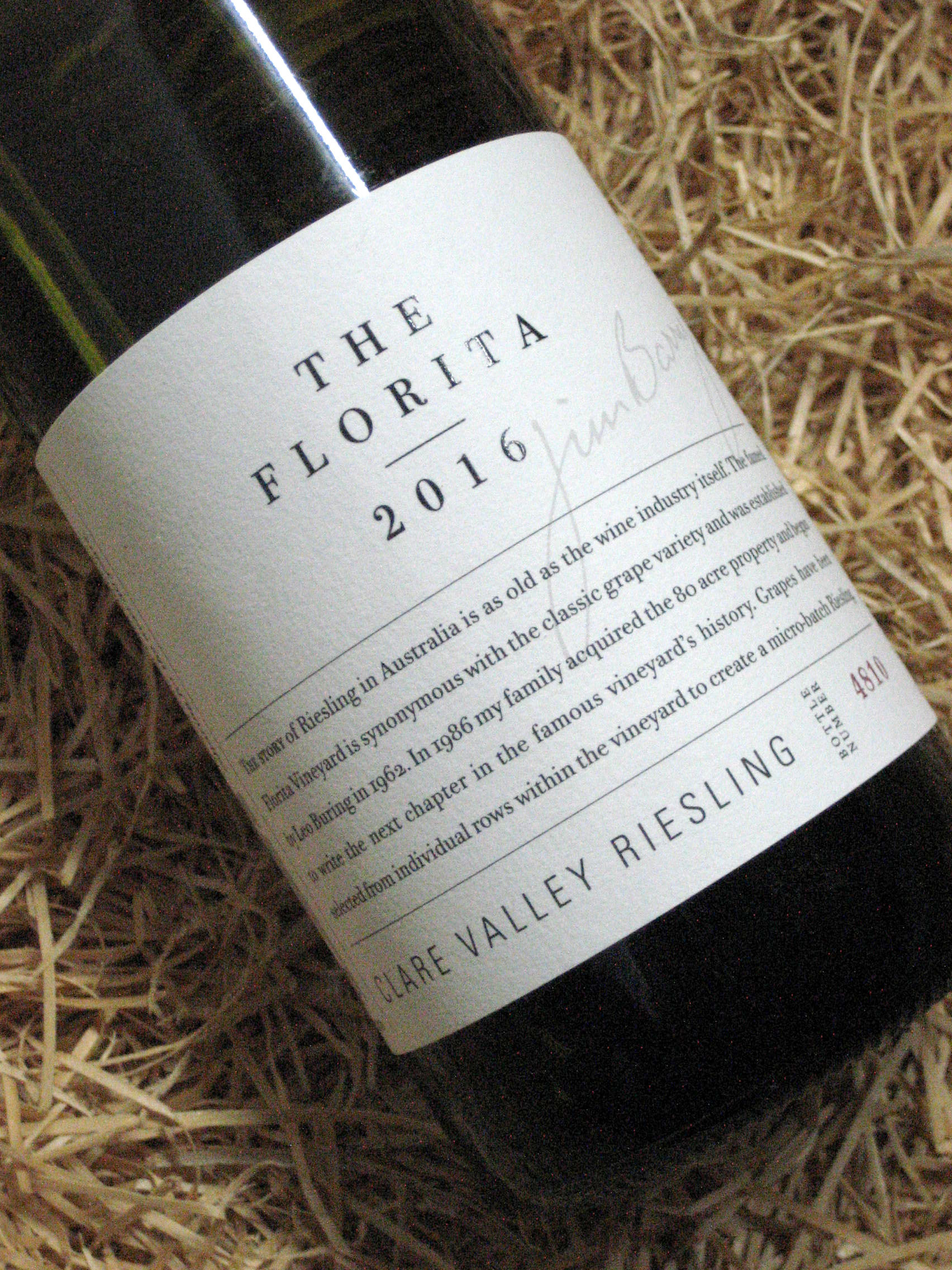 Gọi tên 4 loại rượu vang ngon nhất niềm Nam nước Úc - The Florita Riesling, thương hiệu Jim Barry, Thung lũng Clare