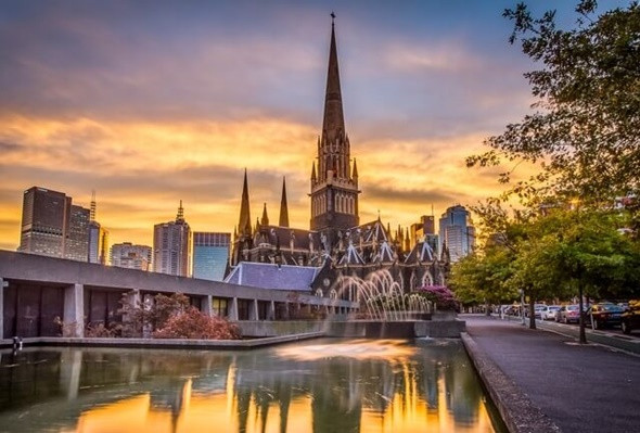 Ngẩn Ngơ Trước Những Địa Điểm Tuyệt Đẹp Của Nước Úc - Nhà thờ Thánh Patrick