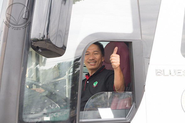 Đất Việt Tour ra mắt dịch vụ đưa đón công nhân viên