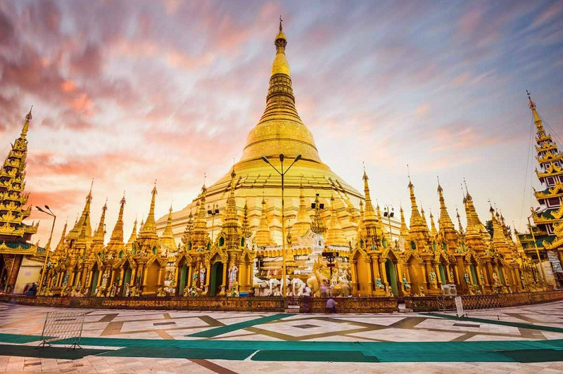 Du lịch Myanmar, hành hương đầu năm tại ngôi chùa Shwedagon - ảnh 1