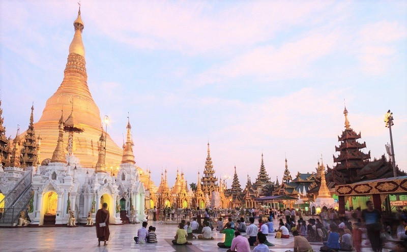 Du lịch Myanmar, hành hương đầu năm tại ngôi chùa Shwedagon - ảnh 2