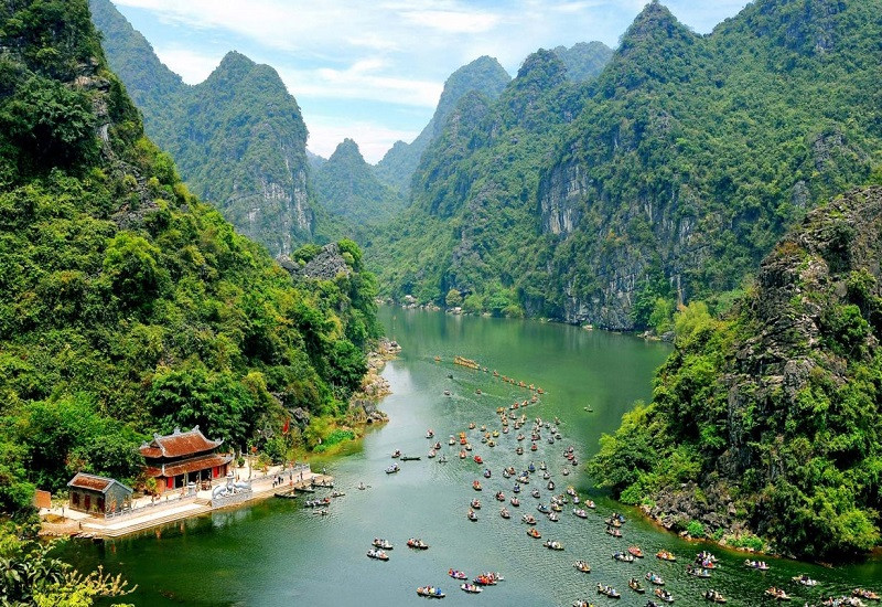 Tour du lịch Ninh Bình: Đắm say với sắc nước hương trời - ảnh 3