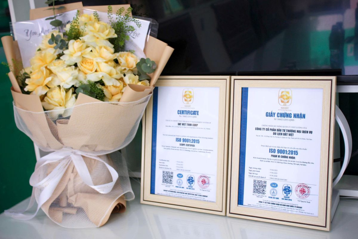 Giấy chứng nhận hệ thống quản lý chất lượng quốc tế ISO 9001:2015 của Đất Việt Tour 