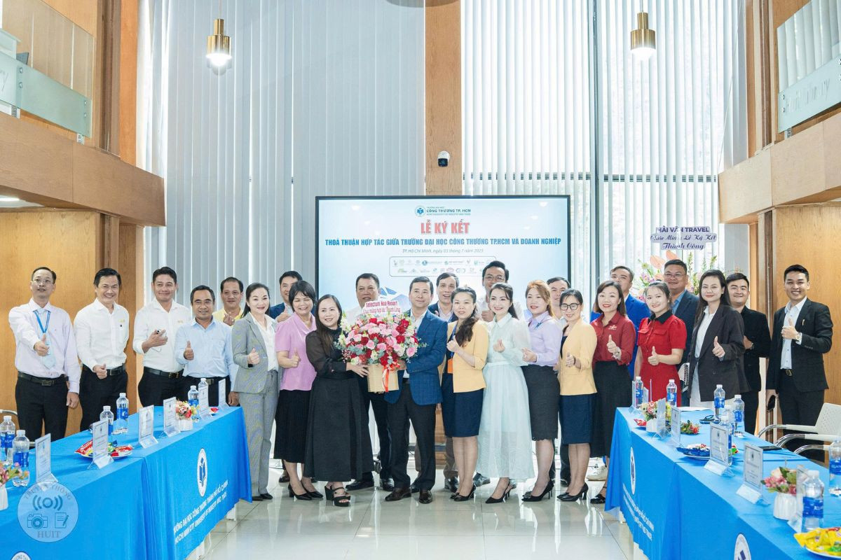 Qua các chương trình hợp tác, Đất Việt Tour không chỉ có cơ hội tiếp cận và đào tạo nguồn lao động tương lai mà còn góp phần vào sứ mệnh chung của toàn ngành