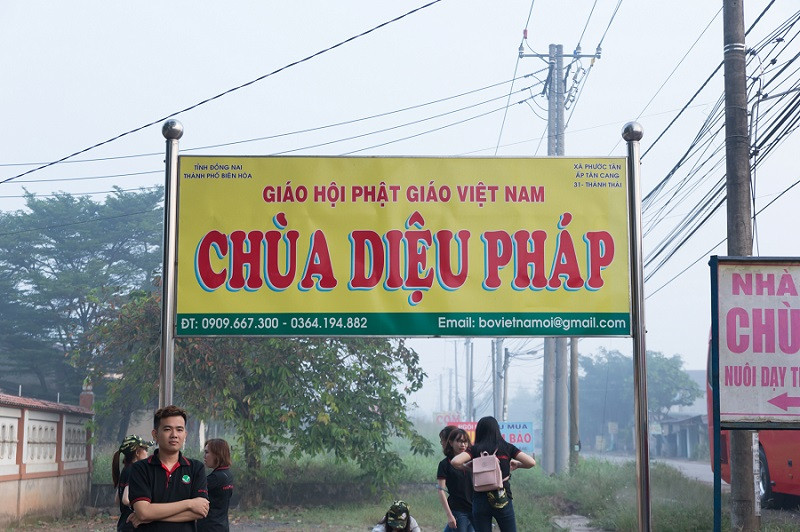 Đất Việt Tour thăm và tặng quà cho hơn 100 trẻ em mồ côi, người già neo đơn tại chùa Diệu Pháp, Đồng Nai - ảnh 1 