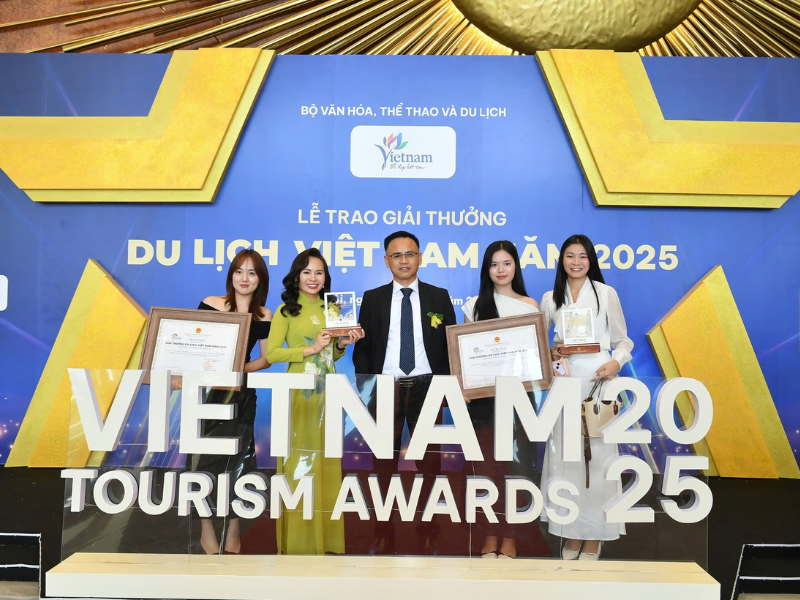 Đất Việt Tour nhận những giải thưởng danh giá từ Bộ Văn hóa, Thể thao và Du lịch