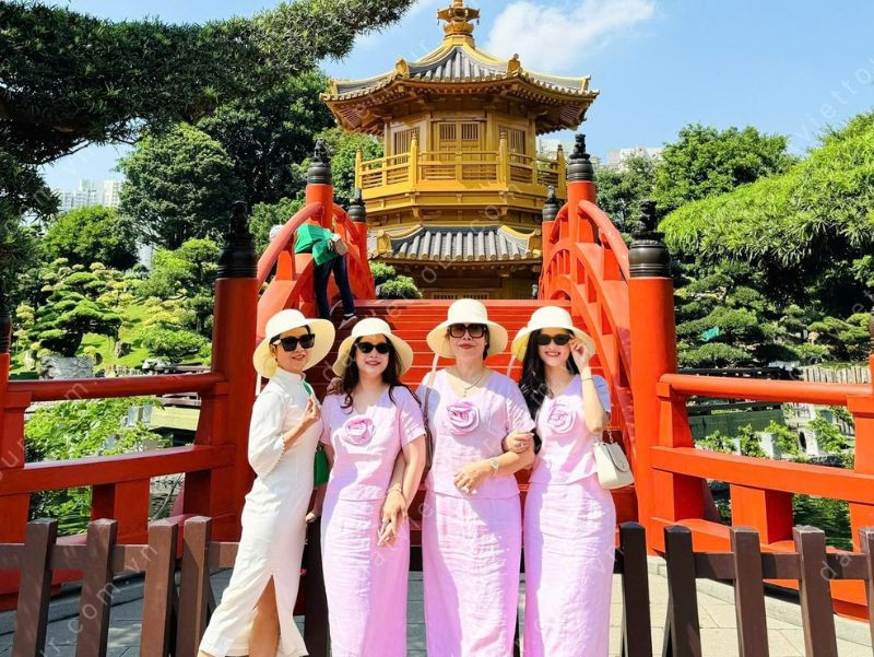 Khởi đầu năm mới - vòng quanh thế giới cùng Đất Việt Tour 