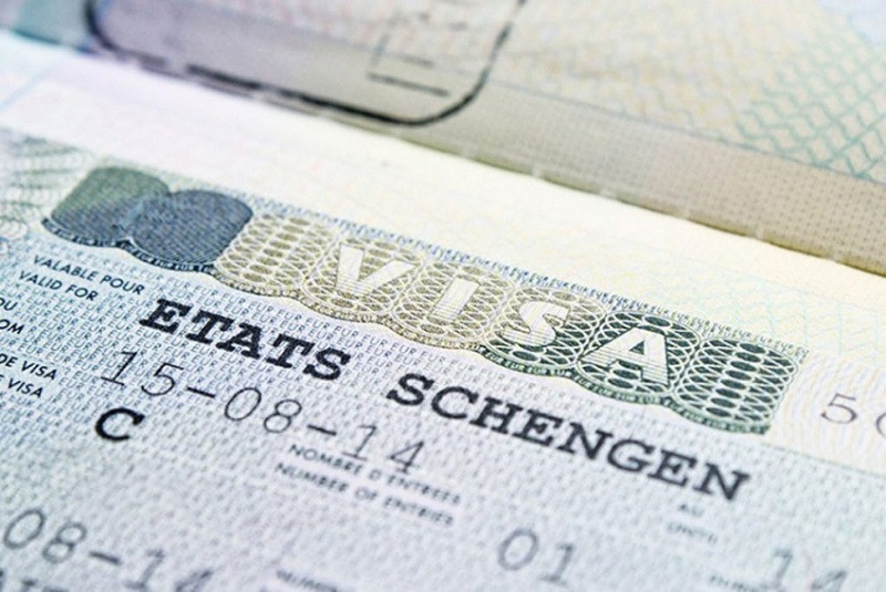 Thời gian xét duyệt hồ sơ xin visa Pháp khoảng 15 ngày